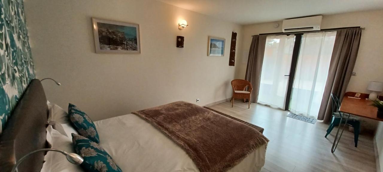 기브리 Au Petit Pressoir B&B 외부 사진